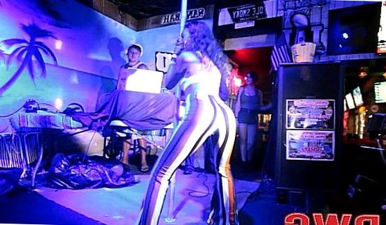Стриптиз: Голые на пляже,частные сьемки (133), порно видео